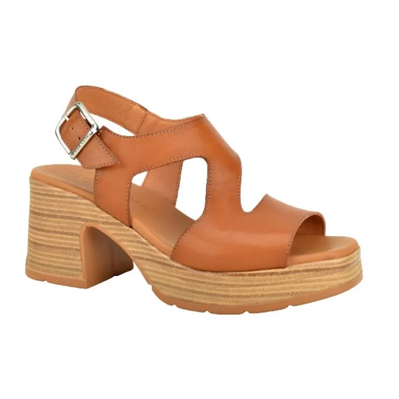 Sandalia camel