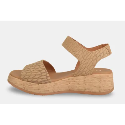 33-820 Nabuk Camello